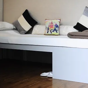 3* カプセルホテル Sams Snooze At My Space