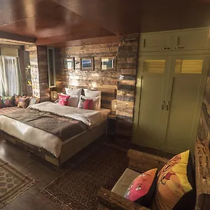 Bed & Breakfast Meena Bagh Shimla